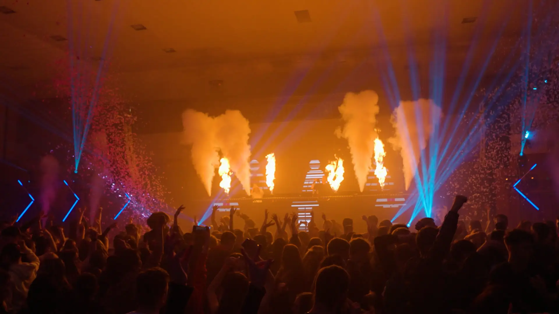 draft_01_vše.00_02_39_13.Still001