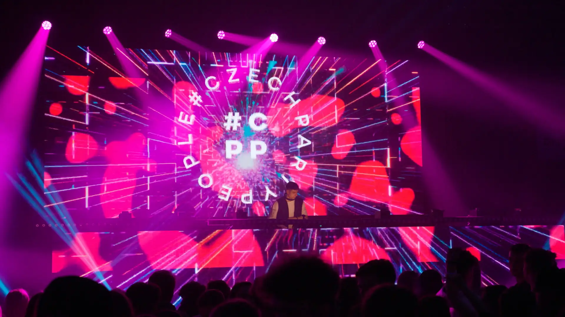 draft_01_vše.00_02_57_09.Still003